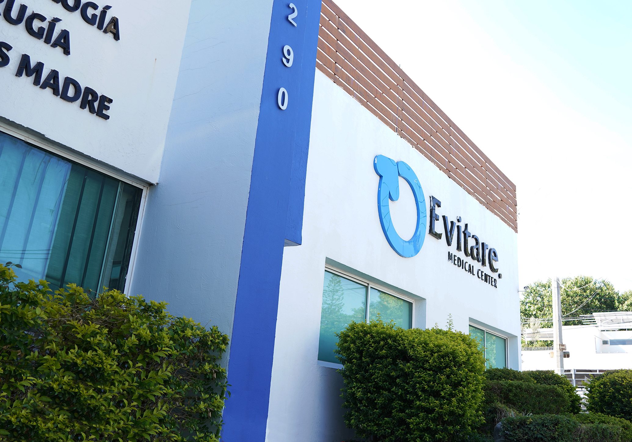 Fachada Evitare Medical Center